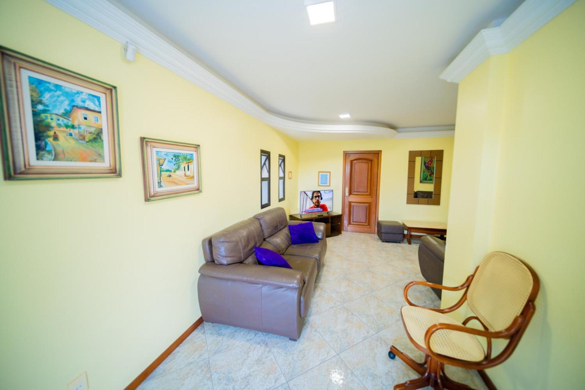 Edificio Martha Schwantz Apartment กวาราปารี ภายนอก รูปภาพ