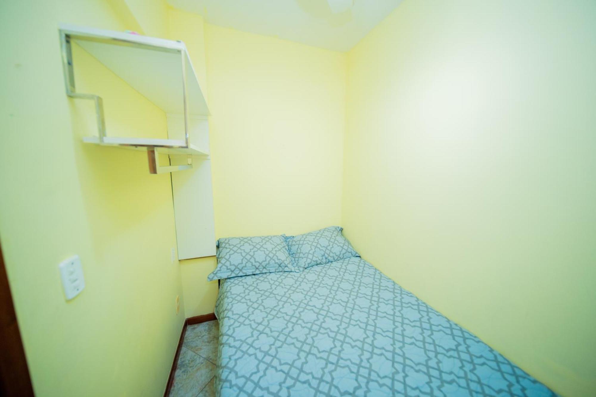 Edificio Martha Schwantz Apartment กวาราปารี ภายนอก รูปภาพ