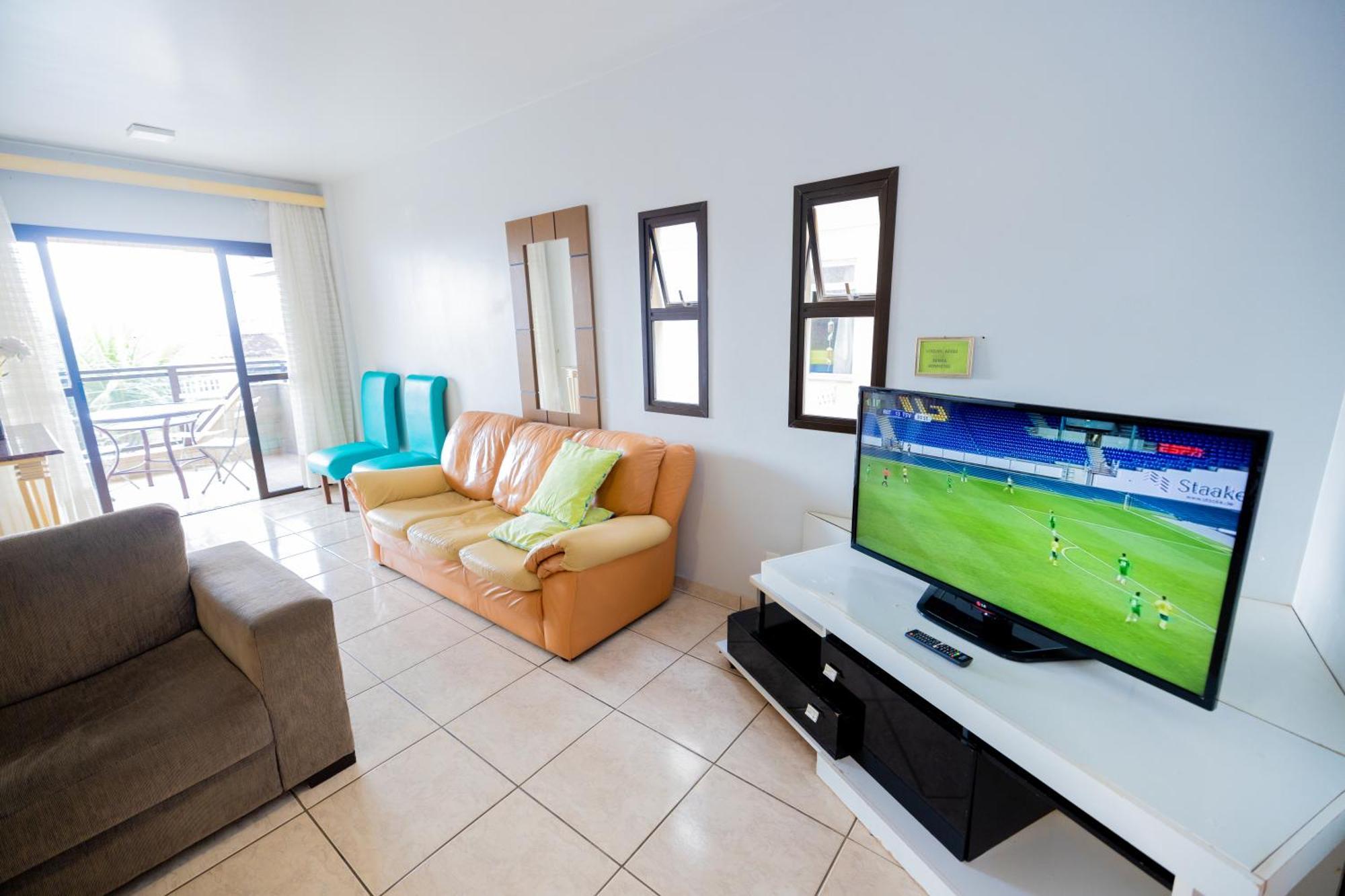 Edificio Martha Schwantz Apartment กวาราปารี ภายนอก รูปภาพ
